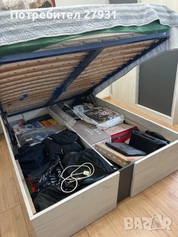 Спалня обзавеждане, снимка 5 - Спални и легла - 53215933