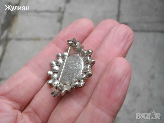 КРАСИВА СТАРА БРОШКА , снимка 7 - Антикварни и старинни предмети - 56066799