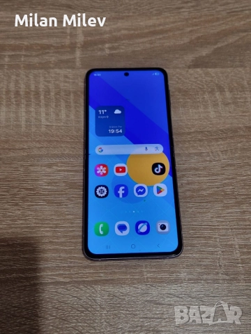 Samsung Z Flip 3, снимка 2 - Samsung - 52067946