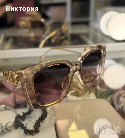Дамски слънчеви очила Dior, снимка 5 - Слънчеви и диоптрични очила - 56382771