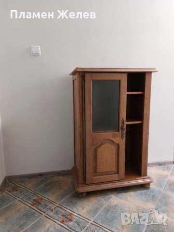 Продавам масивнаТроянска мебел, снимка 9 - Шкафове - 33818860