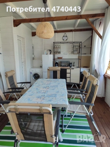 Knaus Sport 650 -  Изграден навес намиращ се на къмпинг Каваци на 40м от плажа, снимка 3 - Каравани и кемпери - 53536521