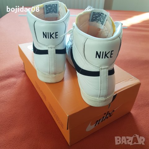 Оригинални маратонки кецове Nike Blazer Mid 77 N 41, снимка 2 - Маратонки - 44506312