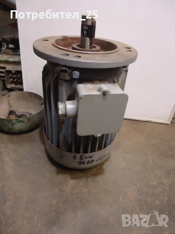Трифазен фланцов ел.мотор 1,5KW - 1400 об/мин. 