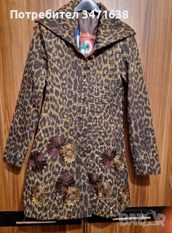 Тренчкот тип сако на Desiqual, S, снимка 3 - Сака - 44640033