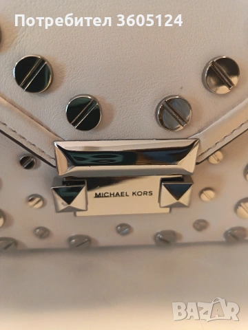 Малка елегантма дамска чанта MICHAEL KORS