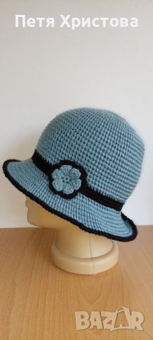 Ръчно изплетени шапки, снимка 6 - Шалове - 38393060