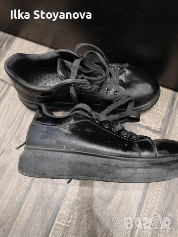 продавам дамски обувки, снимка 3 - Дамски ежедневни обувки - 52466841