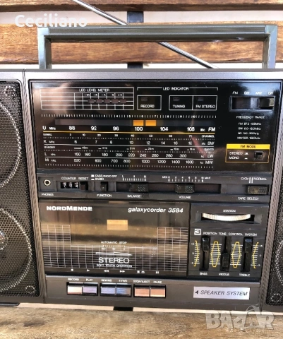 Радиокасетофон NORDMENDE-Galaxy Corder 3584, снимка 4 - Радиокасетофони, транзистори - 53678580