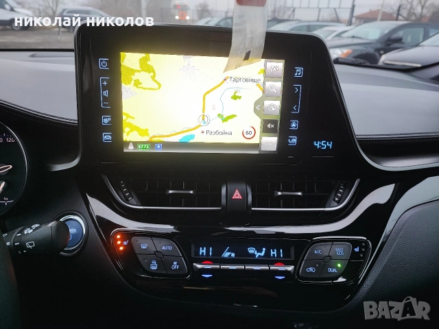 Toyota CH-R 1.8 Hybrid, снимка 12 - Автомобили и джипове - 53674528