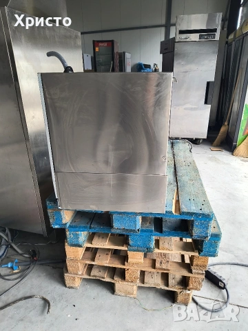 Подбарова съдомиялна машина -- Италия , снимка 6 - Обзавеждане за заведение - 53467098