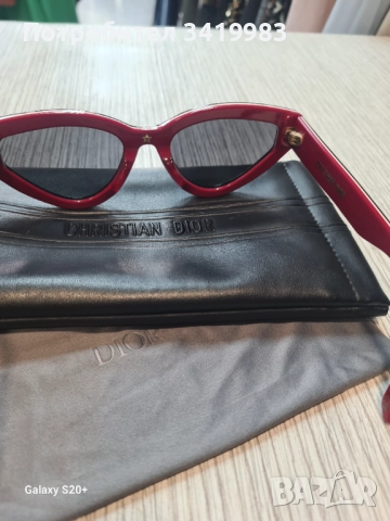 Слънчеви очила Christian Dior без забележка, снимка 5 - Други - 52533890