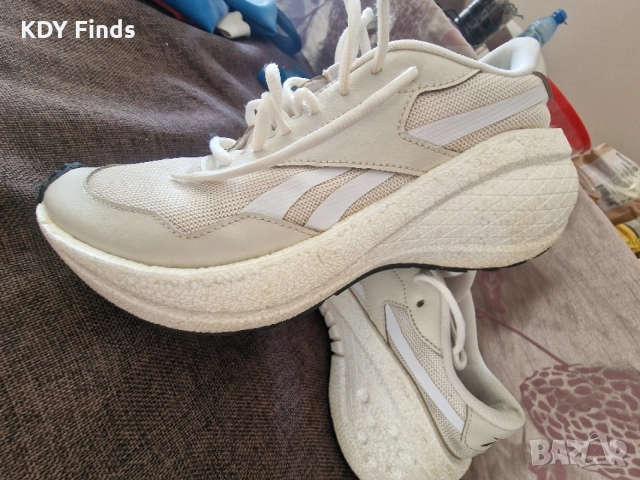 Reebok Metreon дамски маратонки 38н, снимка 2 - Маратонки - 56129148