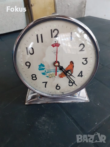 Стар китайски анимиран часовник будилник кокошка с пиленца, снимка 2 - Антикварни и старинни предмети - 53285935