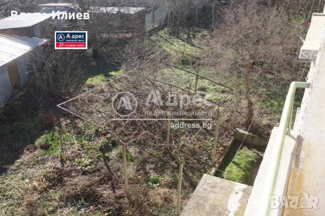 3 -етажна масивна/на плоча/ тухлена къща с двор в с. Гецово,общ .Разград без посредник  и комисиони, снимка 6 - Къщи - 29754638