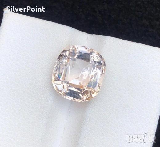 Топаз Праскова VVS