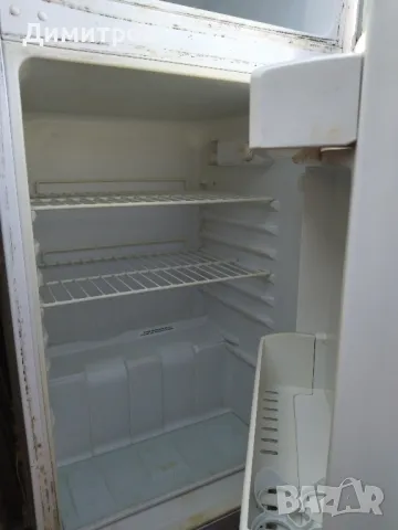 Хладилник , снимка 2 - Хладилници - 49977199