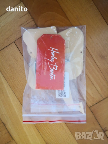 Комплект Пикгард и капачета за задните отвори за китара LP