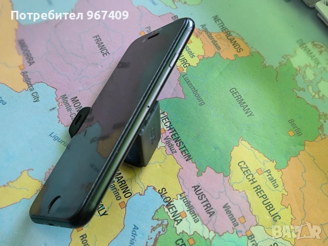 iPhone SE 2020 64Gb, снимка 4 - Apple iPhone - 53141187