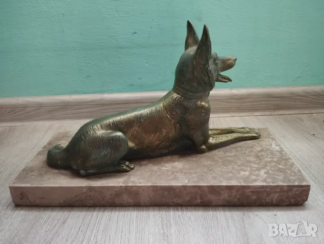 Статуетка белгийска овчарка