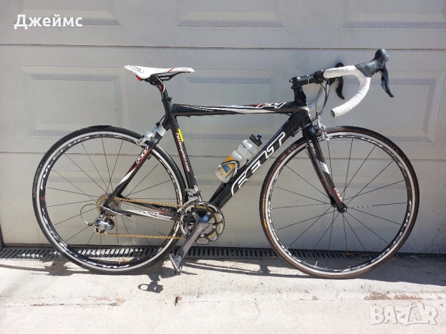 Шосеен карбонов велосипед Felt , снимка 4 - Велосипеди - 51733492
