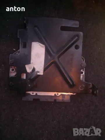 Компютър за Рено гранд сценик меган 2004г. - 2.0 бензин, снимка 2 - Части - 49960023