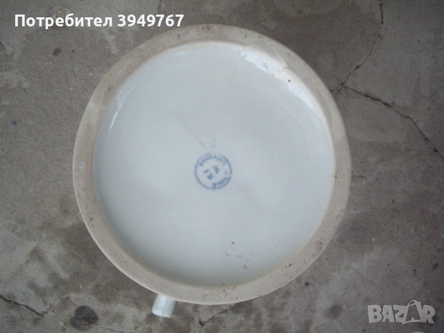 Стара порцеланова ,голяма кана., снимка 4 - Антикварни и старинни предмети - 52458971