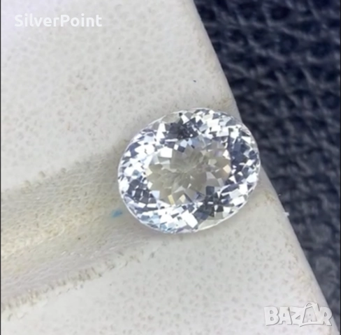 Бял Топаз голям 