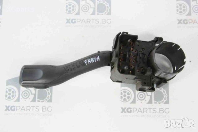 Лост светлини и мигачи за Skoda Fabia I (2000-2007) 8L0953513G, снимка 2 - Части - 42394609