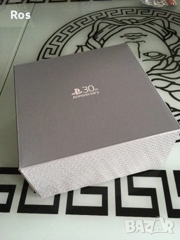 PlayStation 5 DualSense Edge 30th Anniversary Edition Нов , снимка 6 - PlayStation конзоли - 53400455