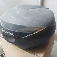 Куфар Honda Черен, снимка 1 - Аксесоари и консумативи - 41558813