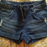 Детски дънкови панталонки, снимка 1 - Детски къси панталони - 33946186