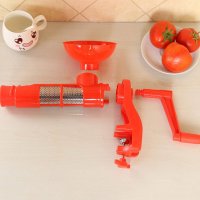Ръчен уред за мелене на домати, снимка 2 - Сокоизстисквачки и цитрус преси - 42377055