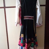 Продавам българска народна дамска носия / комплект, снимка 6 - Антикварни и старинни предмети - 40165721