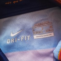 Nike Barcelona MESSI денска тениска 8- 10 години. , снимка 3 - Детски тениски и потници - 41921925