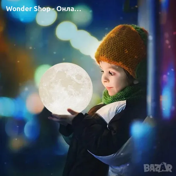 Лампа във формата на Луна с LED светлина и дървена поставка, снимка 1