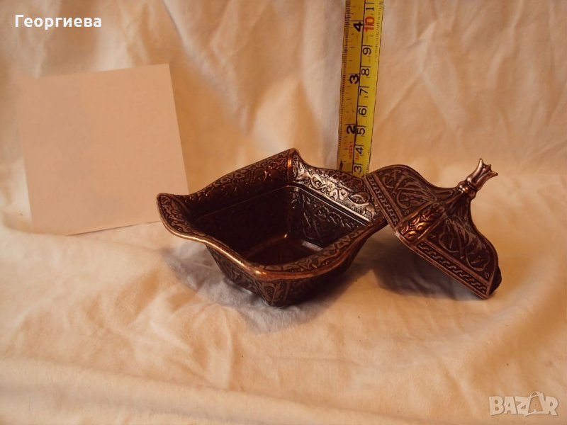 Захарничка /за локум/ с капаче, снимка 1