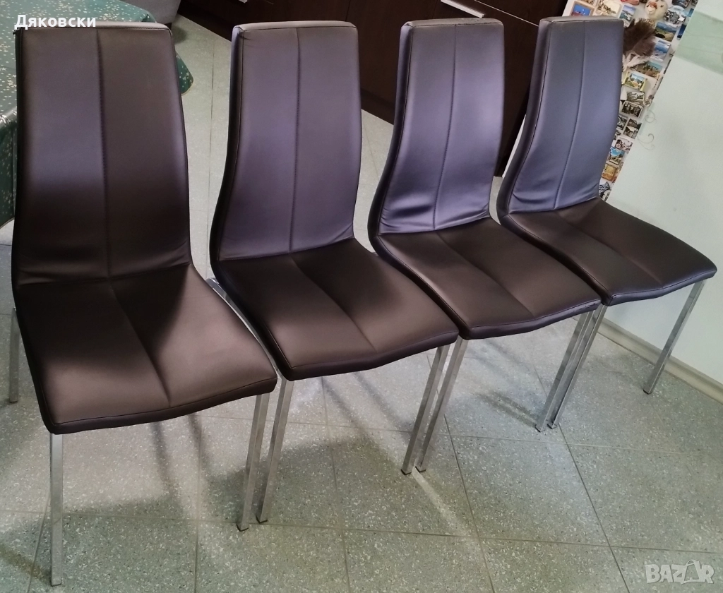 СТОЛОВЕ ЗА ТРАПЕЗАРИЯ - 4 бр. комплект, снимка 1