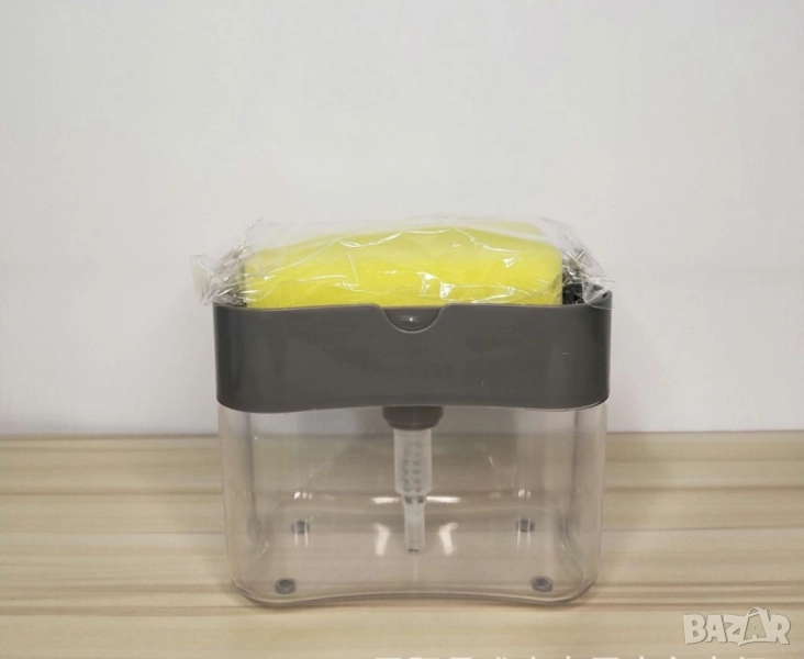 Контейнер-дозатор за течни препарати с почистваща гъба, снимка 1