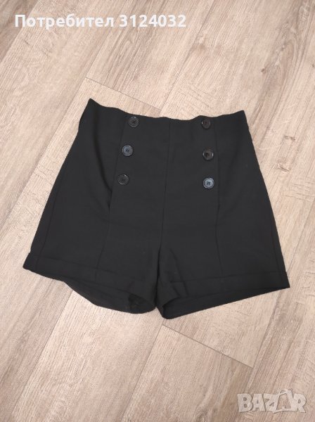 Продавам къси панталонки с висока талия , снимка 1