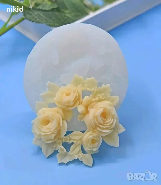 Рози с листа венец силиконов молд форма фондан шоклад смола декор, снимка 1