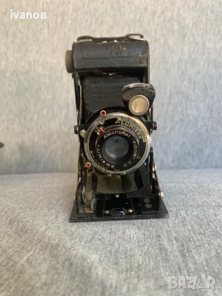 Стар мехов фотоапарат Lumiere, снимка 1