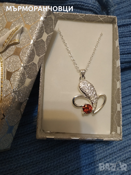 Ново, сребърно колие. С подарък-луксозна, подаръчна кутия., снимка 1