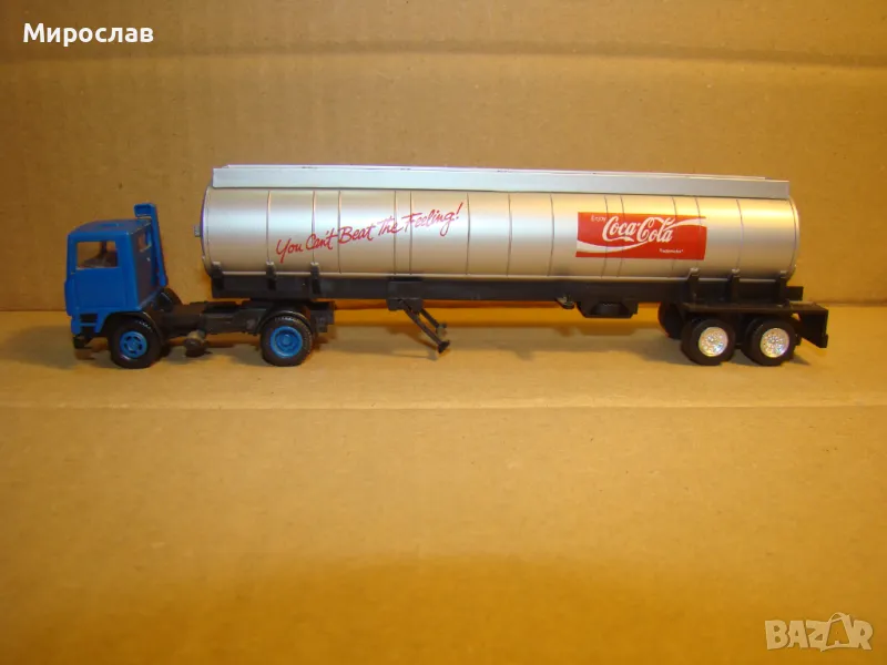 HERPA H0 1/87 VOLVO КАМИОН ТИР МОДЕЛ ИГРАЧКА КОЛИЧКА, снимка 1