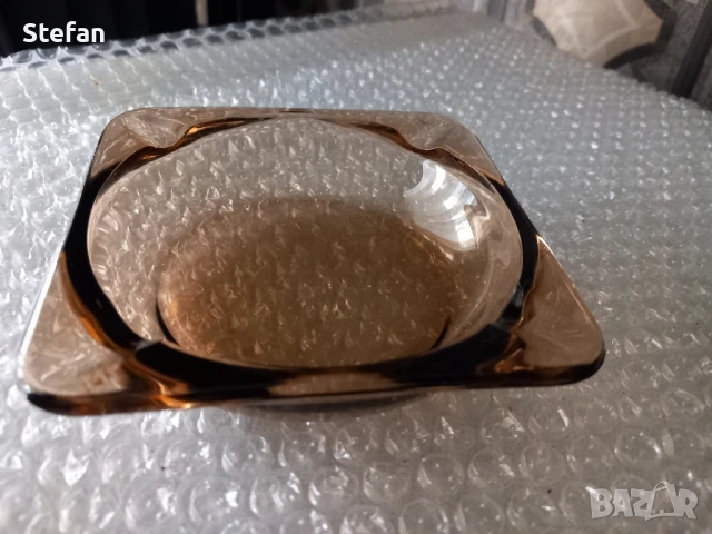 Нов пепелник от Дуралекс