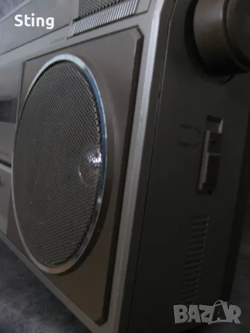 SABA RCR 480 BOOMBOX Радиокасетофон Як от 70те, снимка 2 - Радиокасетофони, транзистори - 50417541