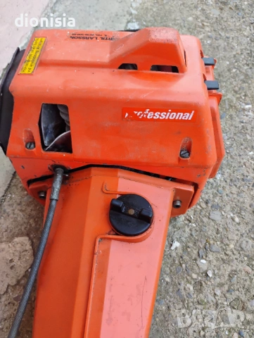 храсторез Husqvarna, снимка 3 - Градинска техника - 53695101