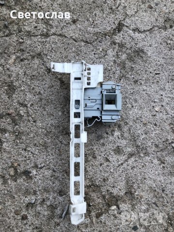 Заключващ механизъм за Пералня свален от Electrolux