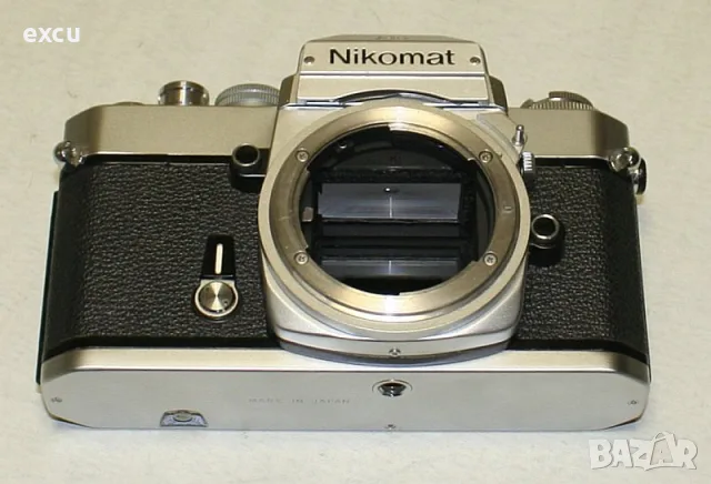 Лентов фотоапарат Nikomat EL, снимка 2 - Фотоапарати - 55710095