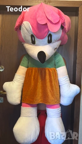 Нова огромна плюшена играчка Соник